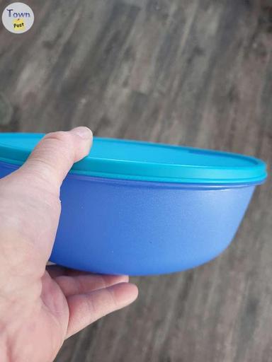 Photo of Tupperware - 3 Quart Vented Bowl - 1