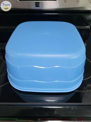 Photo of Tupperware - Square Cake Taker - 2