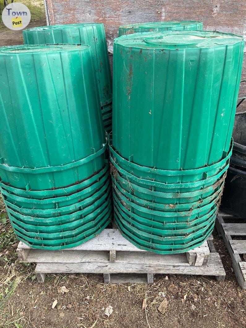 Photo of Green tubs for sale