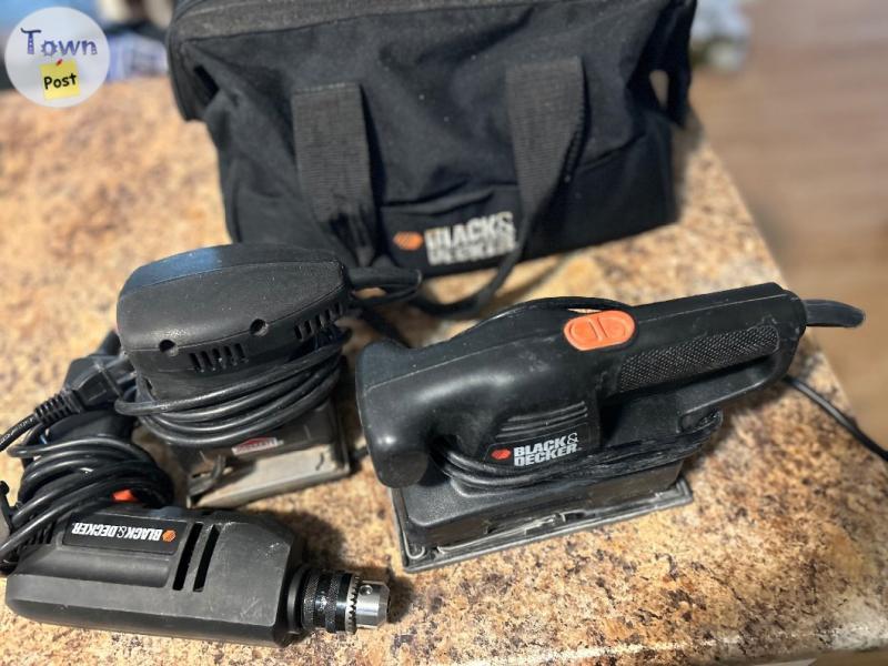 Photo of 3 piece Black and  Decker set 