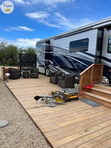 Photo of Gazebo, deck, shed, bbq - 2