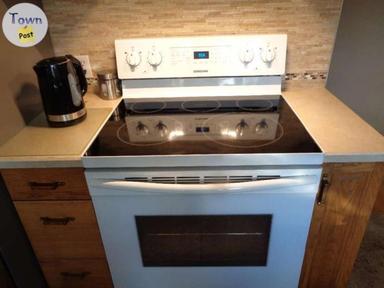 Photo of Kitchen Stove - 1