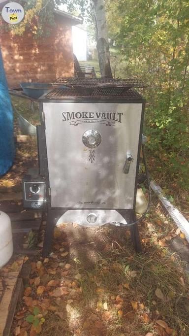 Photo of Smoker - 1