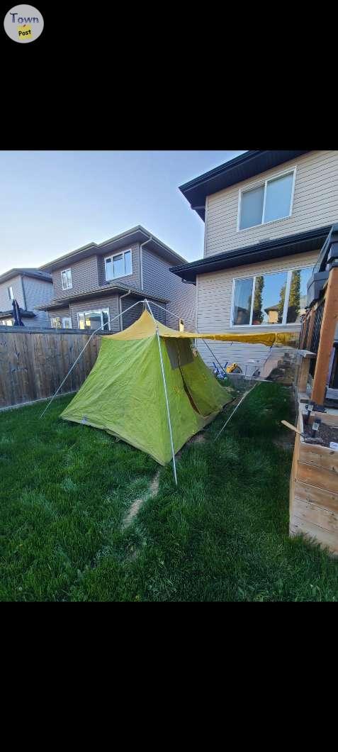 Photo of 9x9 canvas tent 