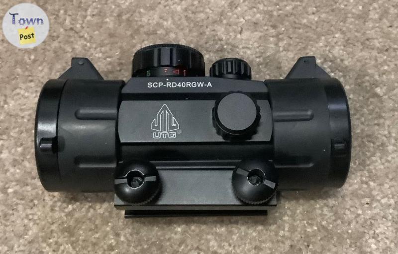 Photo of Red Dot UTG Sight $15