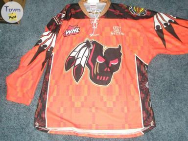 Photo of Calgary Hitmen Indigenous Jersey - 1