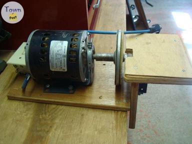 Photo of Bench Disc Sander - 1