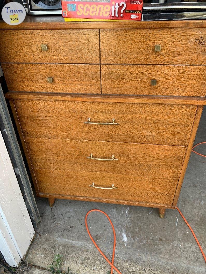 Photo of Chest of drawers