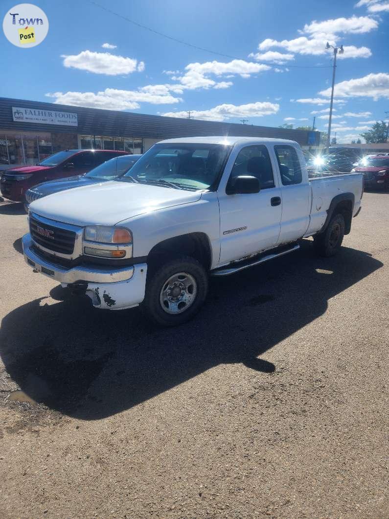 Photo of 2005 gmc Sierra 2500 3/4 ton