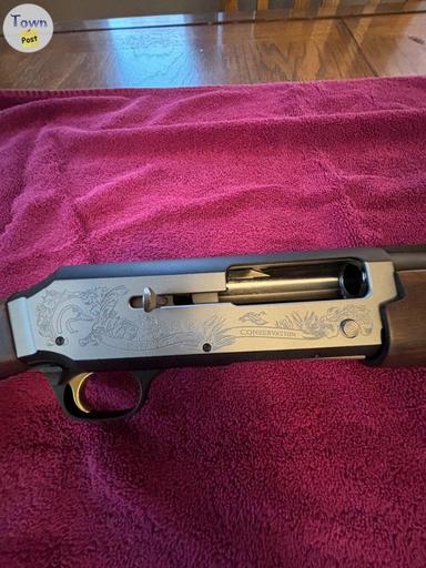 Photo of Browning Silver Ducks Unlimited 12 Semi Automatic NEW - 2