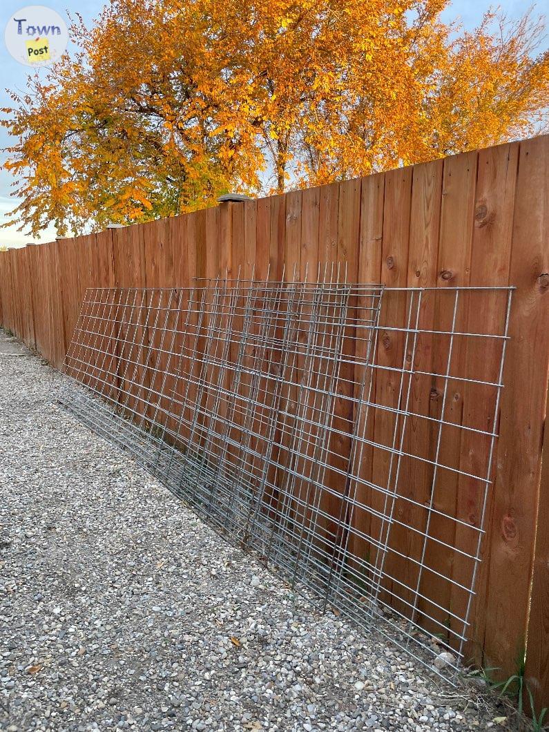 Photo of Wire fence panel