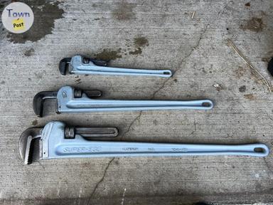 Photo of Super Ego 24” 36” 48” Aluminum Pipe Wrenches - 2