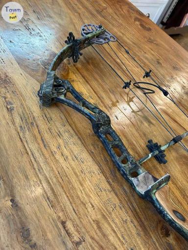 Photo of Bowtech Old Glory Compound Bow  - 2