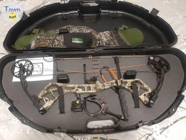 Photo of Bear Species Compound Bow - 1