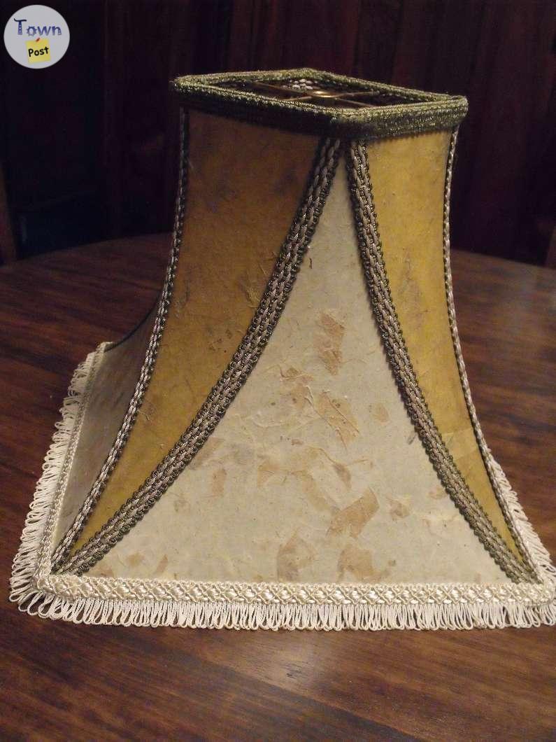 Photo of Vintage Multi- Tone Fiberglass Shade