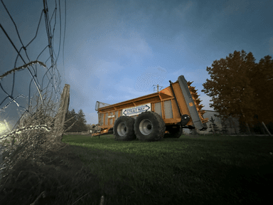 Photo of 25 Ton manure spreader  - 2