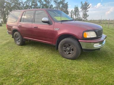 Photo of Estate sale 1998 Ford Expedition  - 1