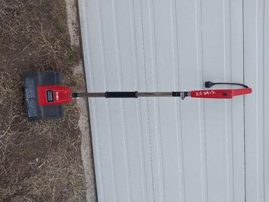 Photo of Toro electric snow shovel - 2