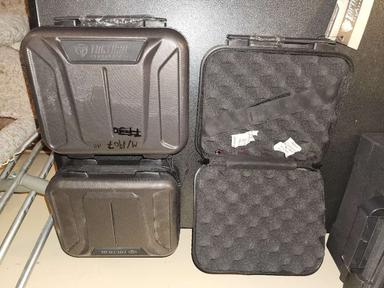 Photo of Pistol cases, P226 9mm Mecgar Mags - 2