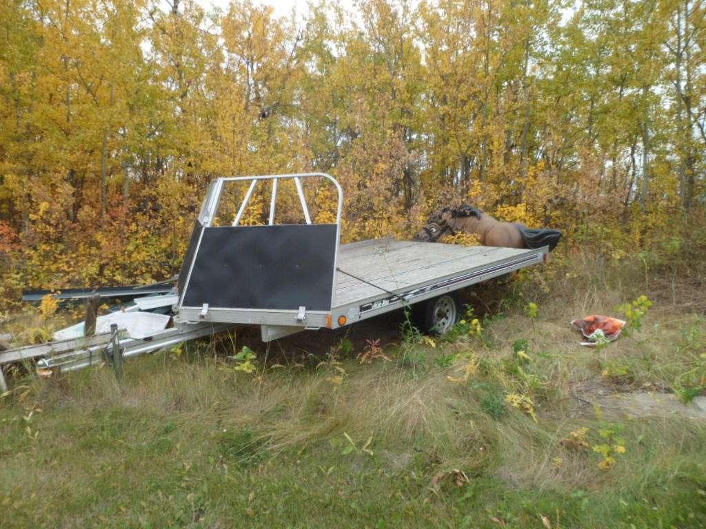 Photo of skidoo Trailer