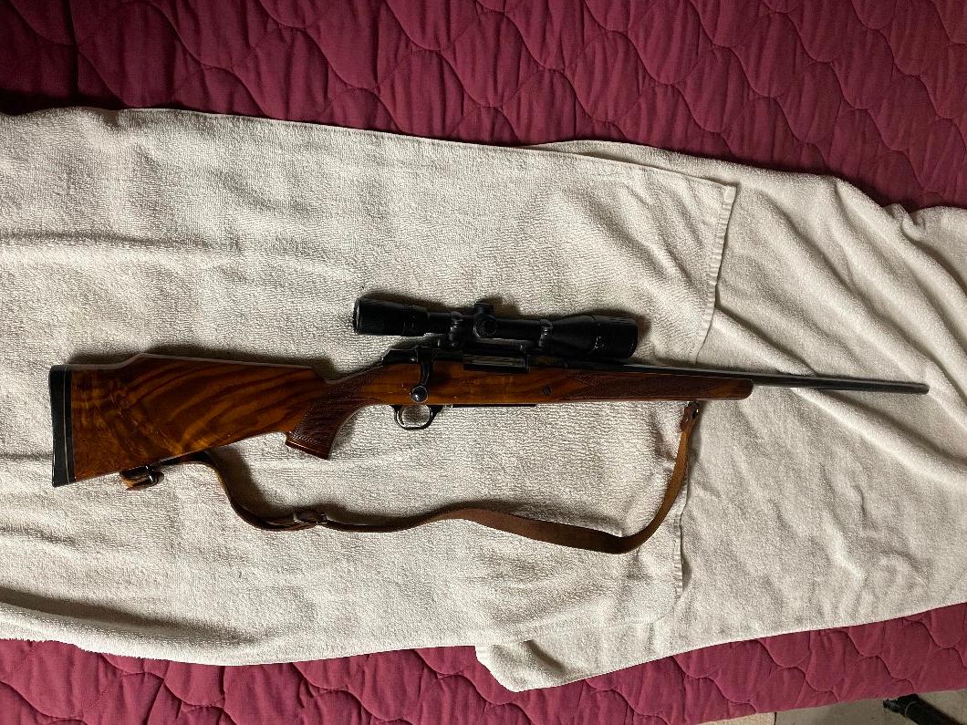 Photo of Browning 7mm rem. magnum 