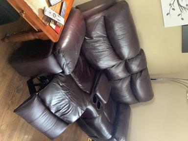 Photo of Reclining leather couch - 2