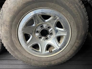 Photo of 4 tires off 2018 gmc truck  - 2