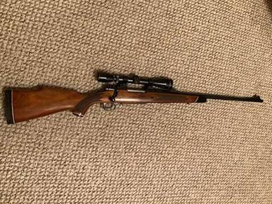 Photo of Winchester model 70 - 2