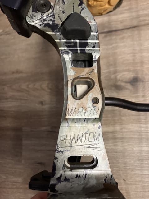 Photo of Martin Phantom Compound Bow