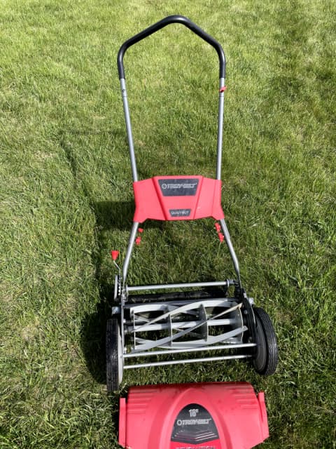 Photo of Troy-Bilt 18" Push Mower