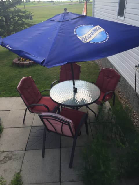 Photo of Patio set (6 piece)