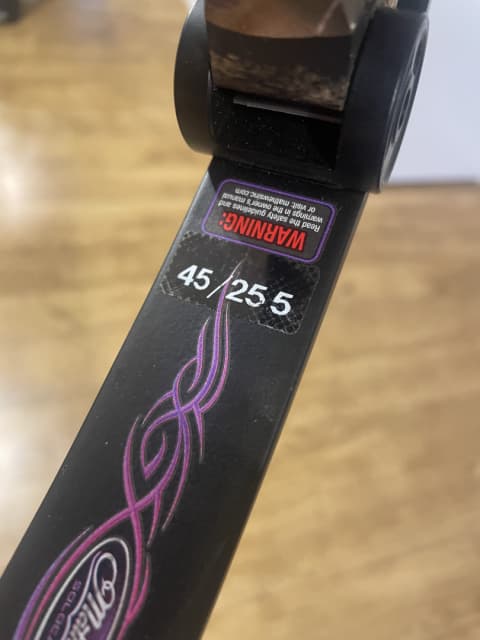 Mathews Jewel Compound Bow - 13 - 1754063562471_IMG_3184