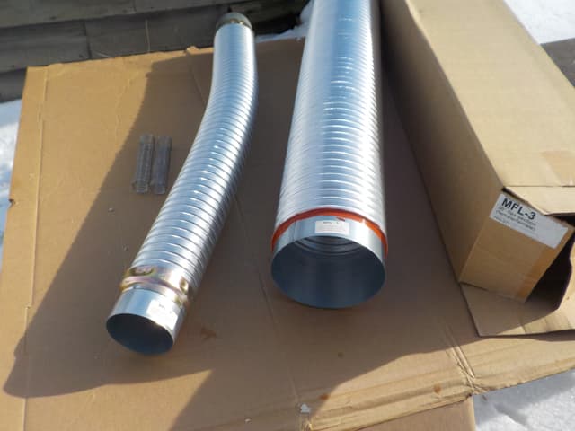 1 4'' and 1 7''  36'' in length flex section pipe  - 2 - 1740264337348_DSCN0149