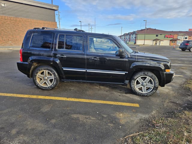 2009 Patriot Jeep Sport  - 5 - 1740598042687_1000009692