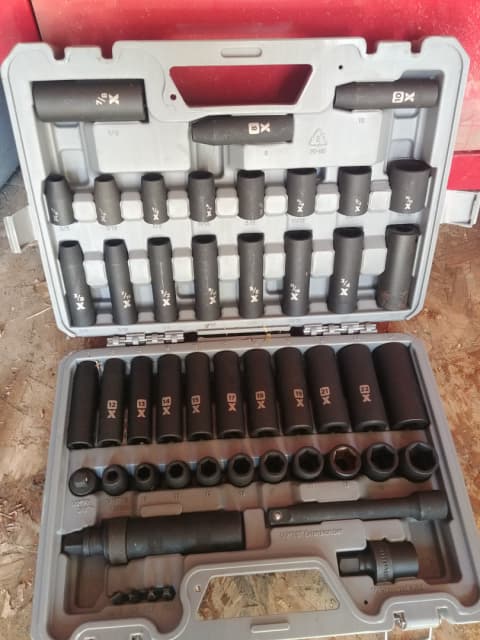 Photo of 1/2" drive impact set