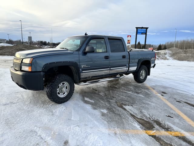 2006 Chevy Silverado 2500 diesel  - 1 - 1742342488075_IMG_7697