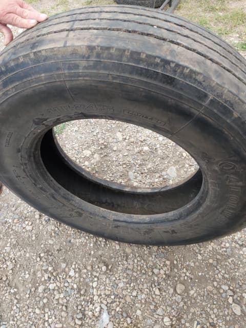 Photo of 11R 24.5 truck tire. Make an offer $$$
