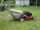 Photo of DELUXE TORO 3 SPEED SELF-PROPEL GAS LAWNMOWER FOR SALE