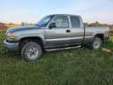 Photo of 2006 GMC 2500/HD 6 L gas