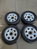 Photo of Haakapeliitta LT3 Studded 275/65R20